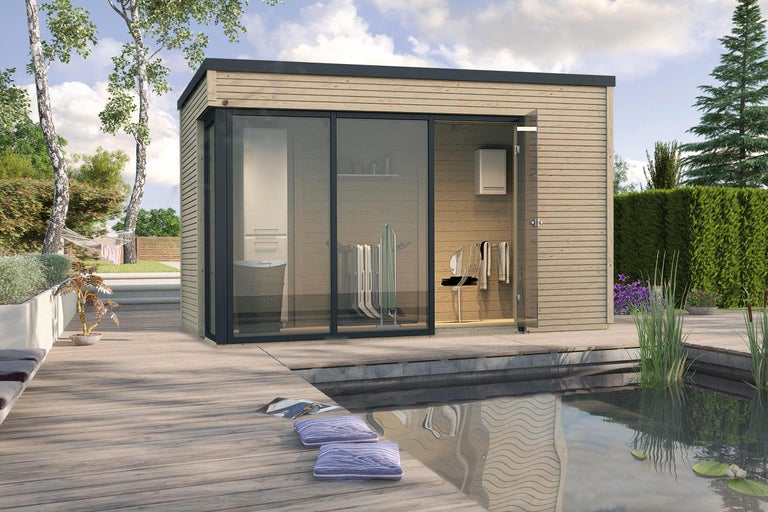 Tuinhuis met schuifdeur, houten bekleding en vijver