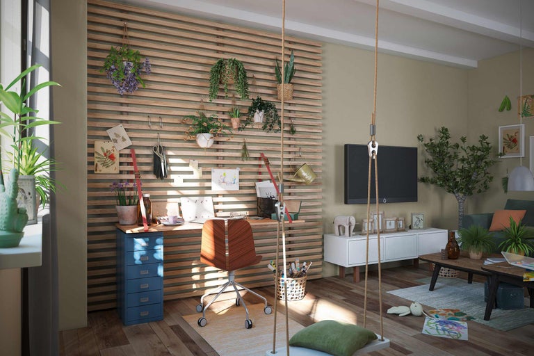 Woonkamer met bureau, schommel en decoraties aan een houten wand