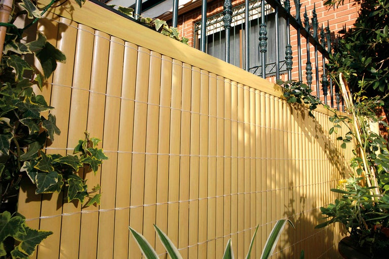 Bamboe privacyscherm in buitenruimte