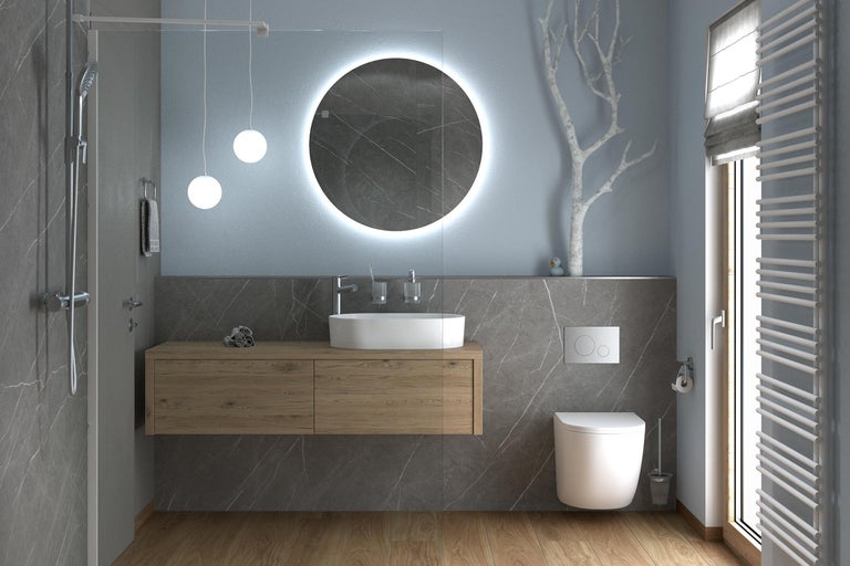 Moderne badkamer met wastafelmeubel in houtlook, opzetwastafel, ronde spiegel met verlichting, hangtoilet en een inloopdouche.