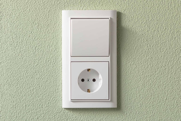 Lichtschakelaar en stopcontact voor wandmontage