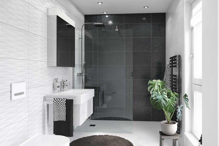 Moderne badkamer met douche, wastafel, spiegel en radiator