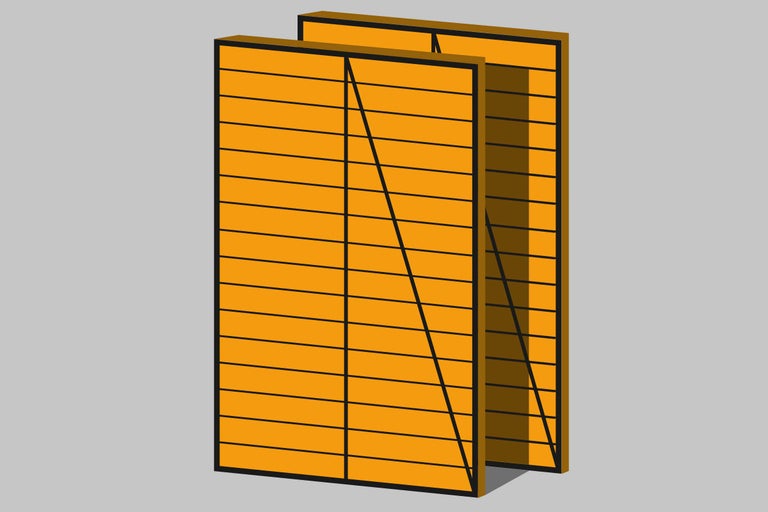 Aanzicht van twee houten schuifdeuren