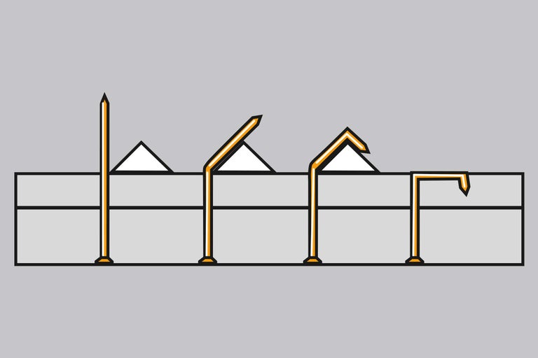Weergave van verschillende soorten klemmen voor het bevestigen van dakpannen