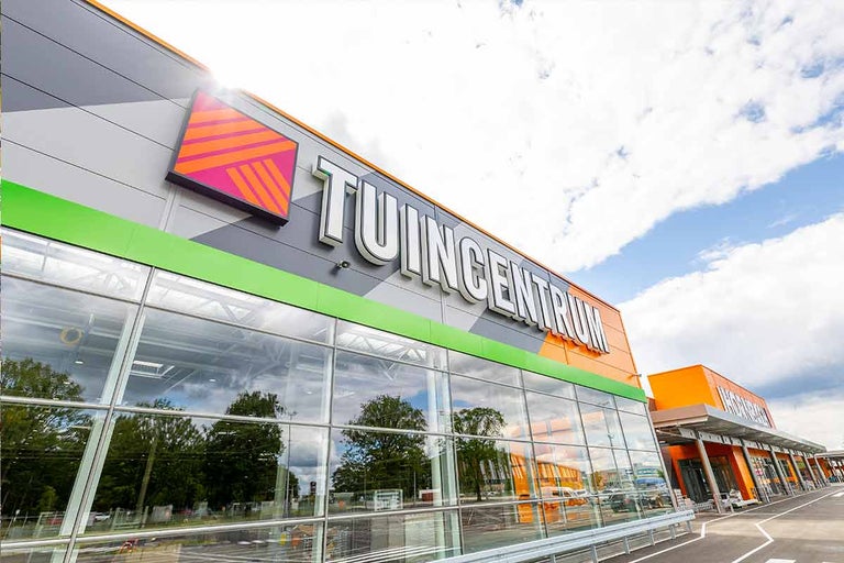 Buitenaanzicht van het Hornbach Tuincentrum tuincentrum