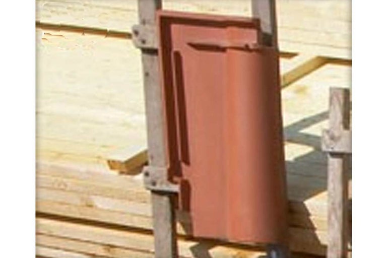 Dakpan op houten constructie