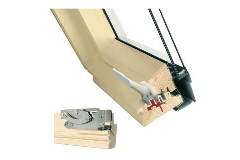 Dakvenster detailopname met handgreep en beslag