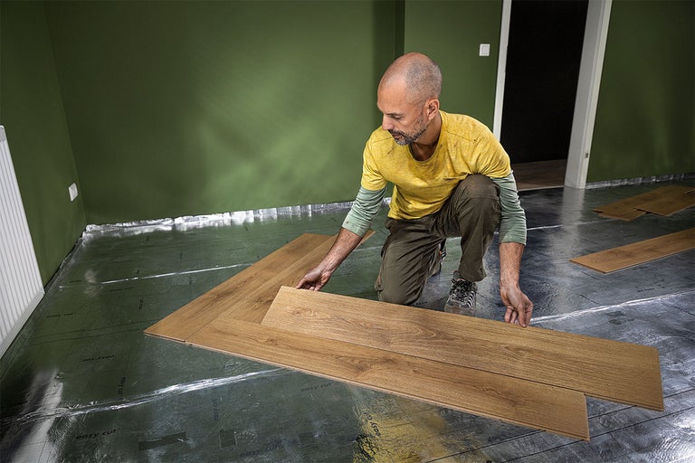 Visgraat laminaat leggen