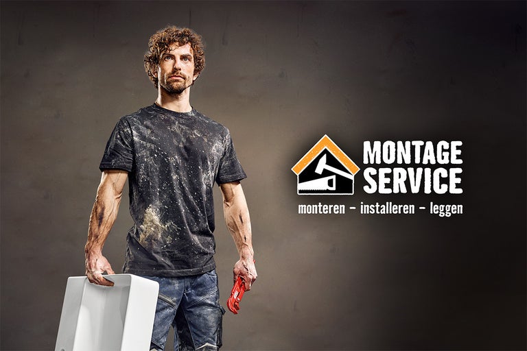 Ambachtsman met gereedschap en wastafel voor de Hornbach montageservice