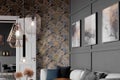 Moderne woonkamer met behang met patroon, donkergrijze wandpanelen, ingelijste afbeeldingen en decoratieve metalen hanglampen.