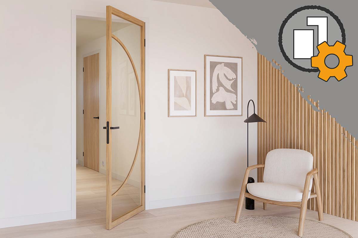 Moderne binnendeur van eikenhout met een grote glasuitsnijding en een decoratieve houten boog in een licht ingerichte kamer.