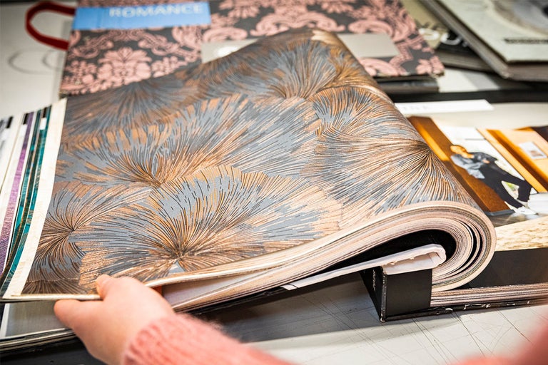 Behangstalenboek met verschillende ontwerpen