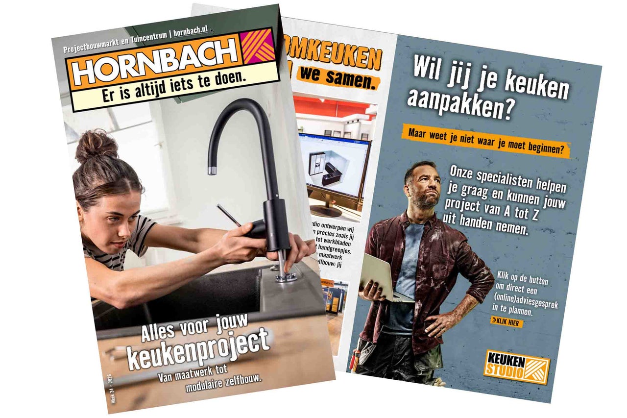 Reclameflyer van de Hornbach keukenwereld met advies en keukenplanning, inclusief een vrouw bij een keukenspoelbak.