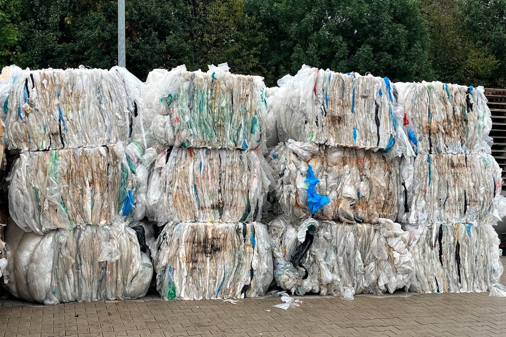 
				Kunststoffen verzamelen recycling bij H0ORNBACH

			