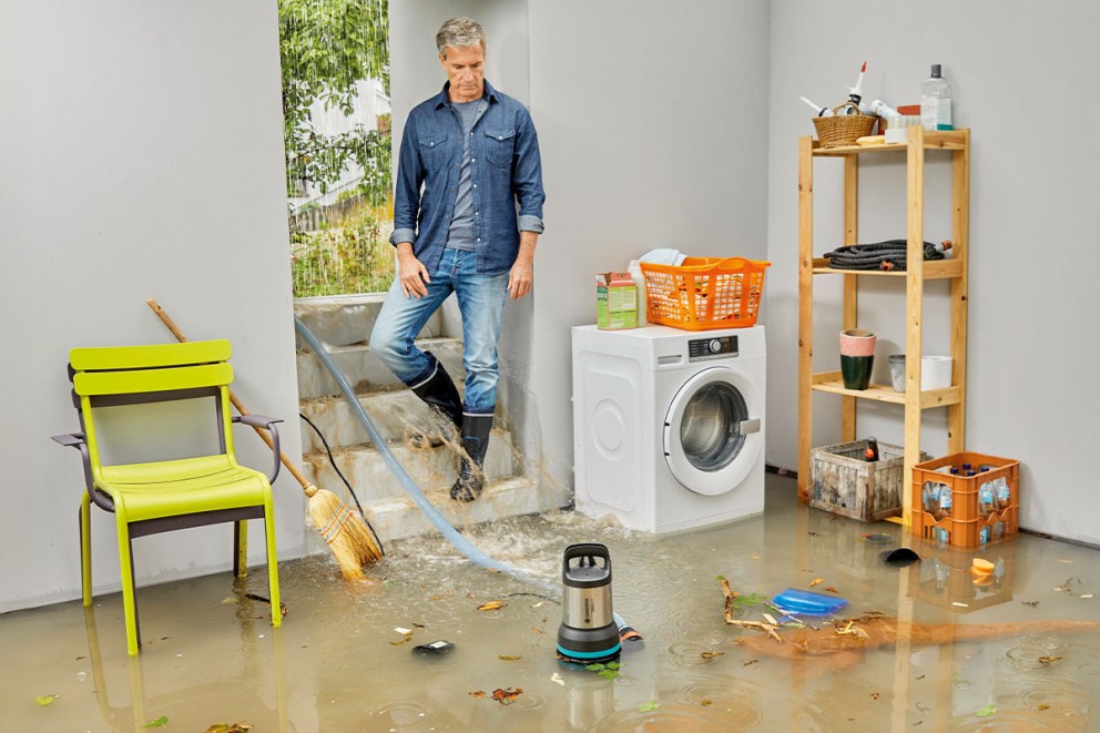 Overgelopen kelderruimtes droogleggen . HORNBACH Overgelopen kelderruimtes droogleggen . HORNBACH