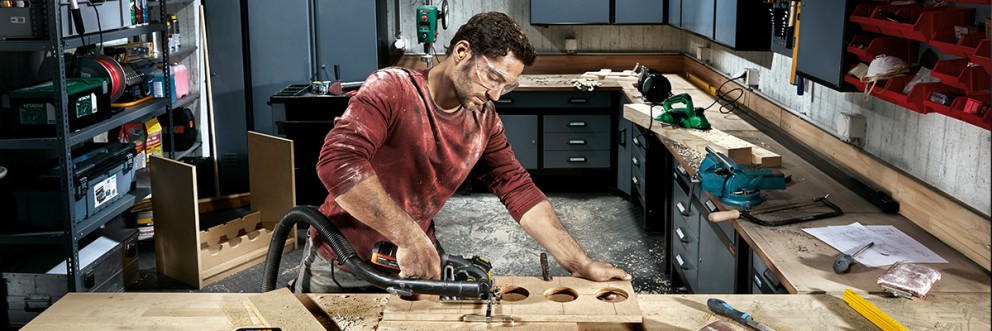 Werkplaats en gereedsschappen . HORNBACH