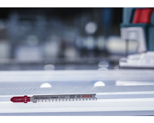 Bosch decoupeerzaagblad T102BF voor schone sneden in kunststoffen