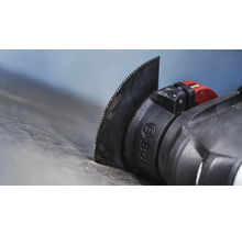 Oscillerend gereedschap met zaagblad en Bosch Logo