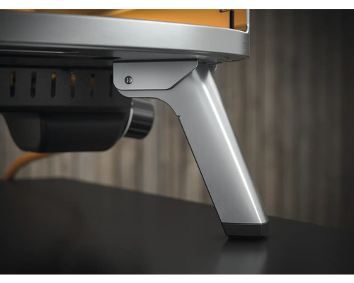 Detailopname van de standaard van een pizzaoven.