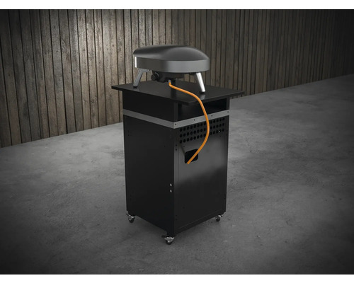 Pizzaoven op onderstel met wielen en gasaansluiting