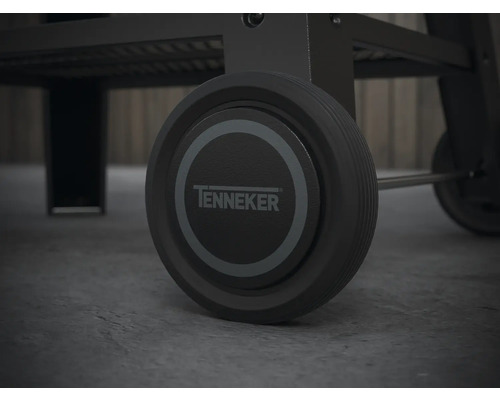 Tenker-logo op een barbecue wiel