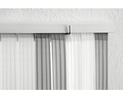 Gordijnrails met stoffen banen