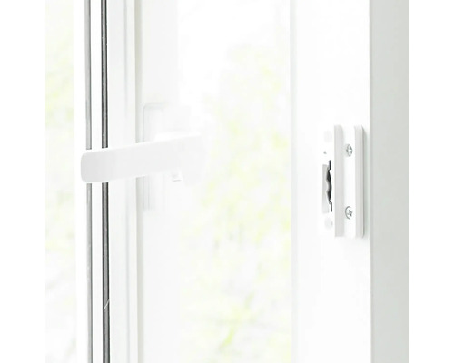 Raam met handgreep en veiligheidsslot