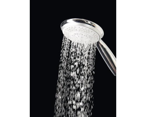 Douchekop met waterstraal