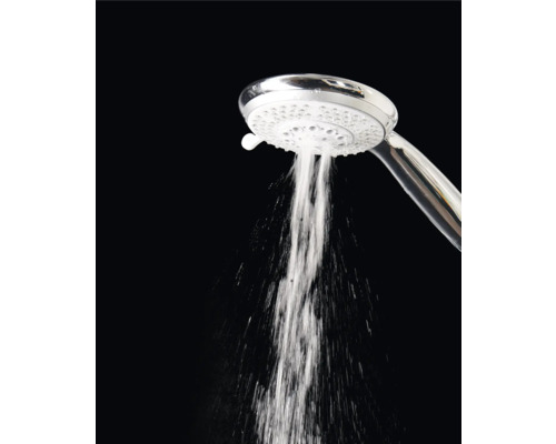 Douchekop met stromend water