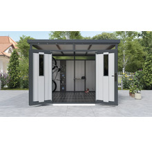 Metalen tuinhuis met open deuren, fiets en opbergsysteem
