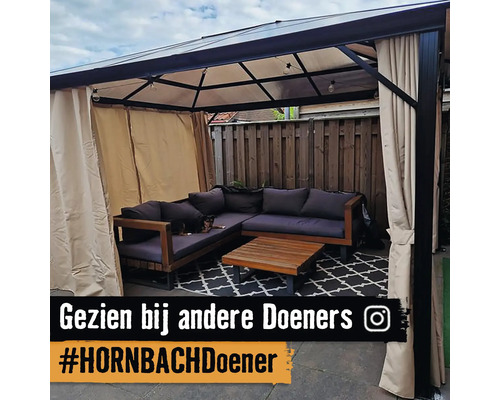 Tuinpaviljoen met bank en tafel op terras