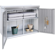 Geopende gereedschapskast met planken en tuinaccessoires