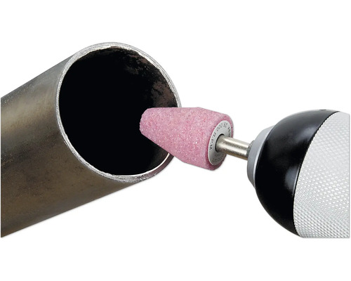 Kegelvormige slijpstift voor metaalbewerking in gebruik