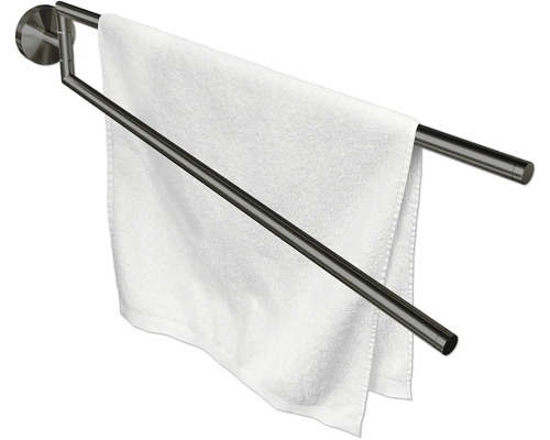 Handdoekhouder met een witte handdoek