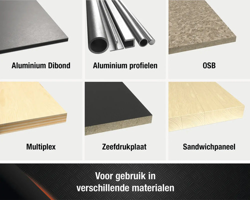 Selectie van verschillende materialen: aluminium dibond, aluminium profielen, OSB, multiplex, zeefdrukplaat, sandwichpaneel