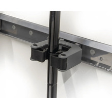 Wandhouder voor gereedschap en apparaten met rail