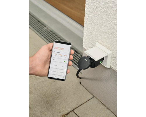 Osram slimme stekker voor buiten met app-bediening op smartphone