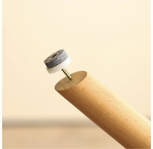 Houten meubelpoot met vilten glijder en schroef