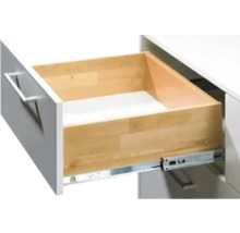 Open lade met uittrekrails