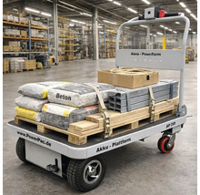 Accu platformwagen met bouwmaterialen op een pallet