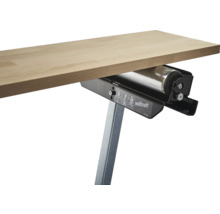 Wolfcraft logo met materiaalsteun en werkstuk