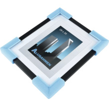 Zwart aluminium fotolijst van 28 x 35 met hoekbeschermers