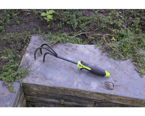 Tuinklauw met drie tanden voor tuinieren