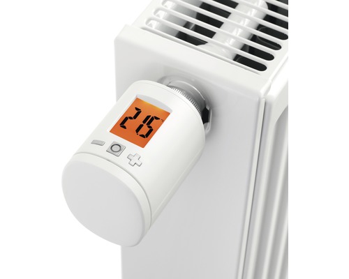 Radiatorknop met digitaal display op de radiator