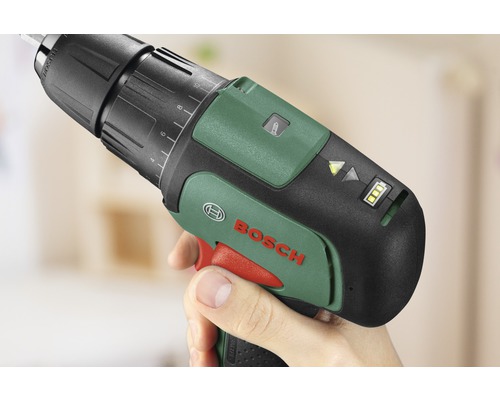 Accuboormachine in de hand