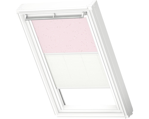 Dakvenster met verduisteringsgordijn en plissé