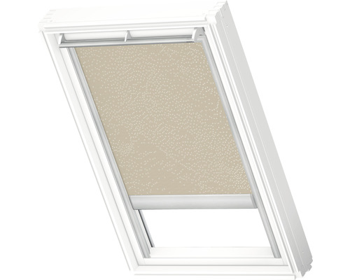 Dakvenster met verduisterend rolgordijn