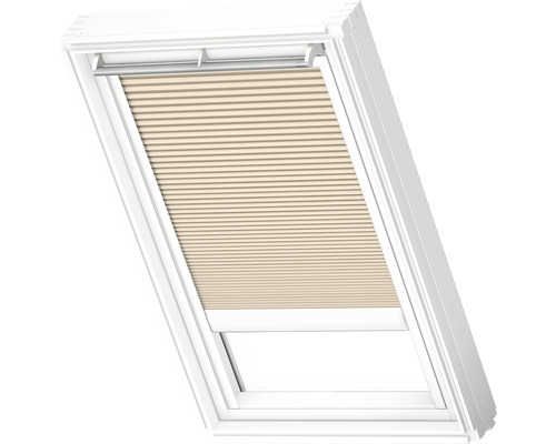 Dakvenster met plissé gordijn