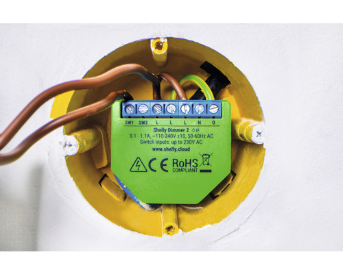 Geïnstalleerde Shelly Dimmer 2 in een lasdoos