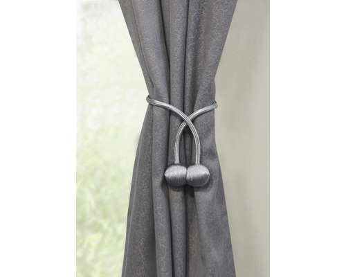 Grijze gordijn met koordhouder